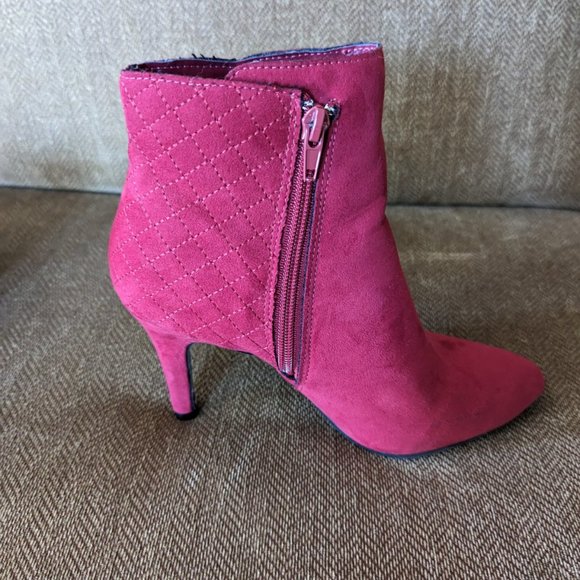 Suede Ankle Boots, Red, New, with 3 inches heel - Picture 7 of 8